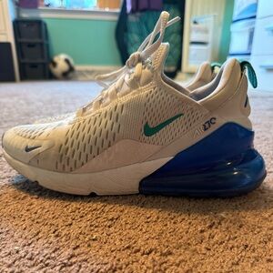 Nike Air Max 270’s